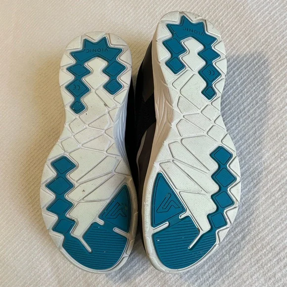 Vionic Slip On Shoe - Picture 3 of 8